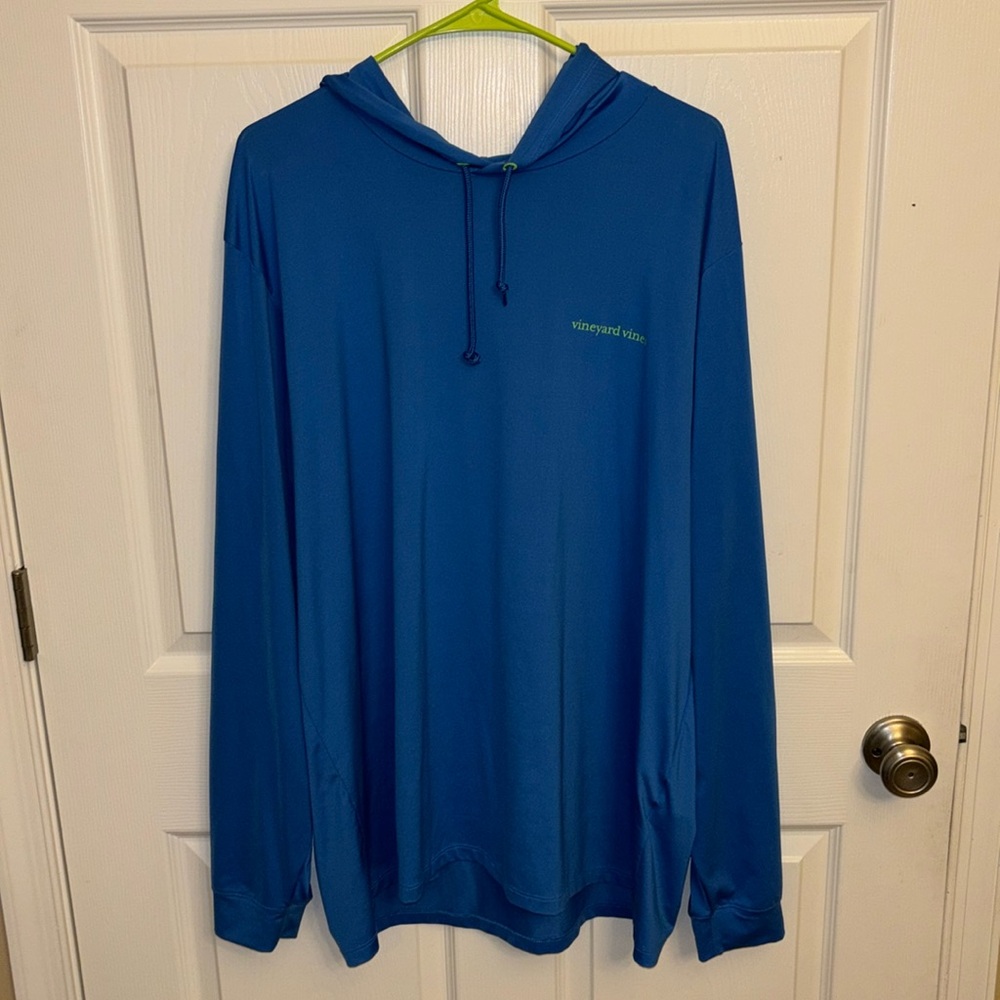 Men’s vineyard vines performance hoodie size xl